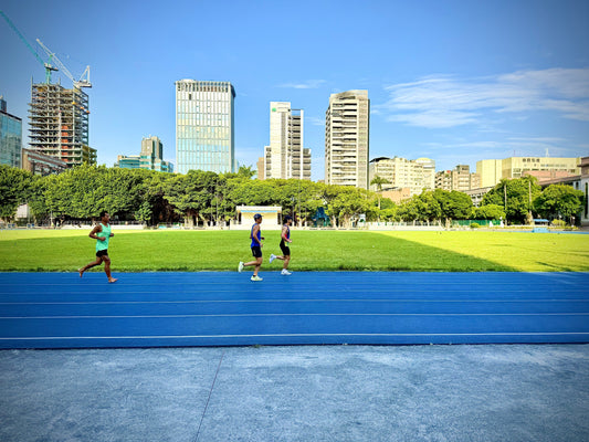 A Busy Track on Saturday