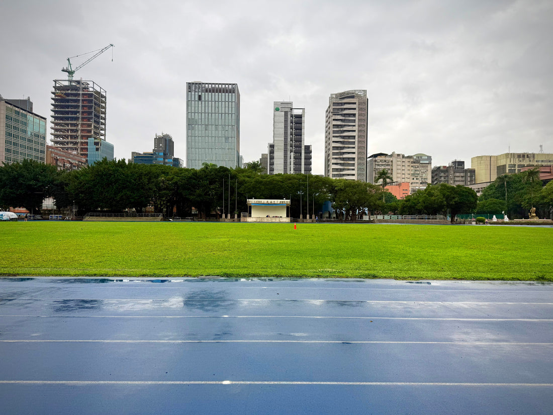 A Between-Showers Saturday