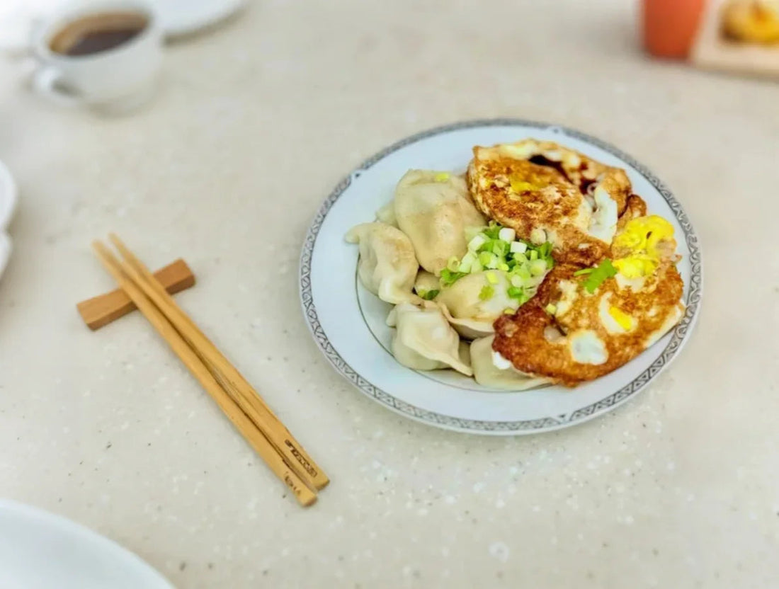 煮冷凍水餃加荷包蛋